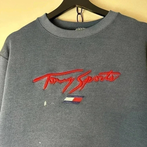 Vintage Tommy Sports Spellout Crewneck Medium - Picture 4 of 8